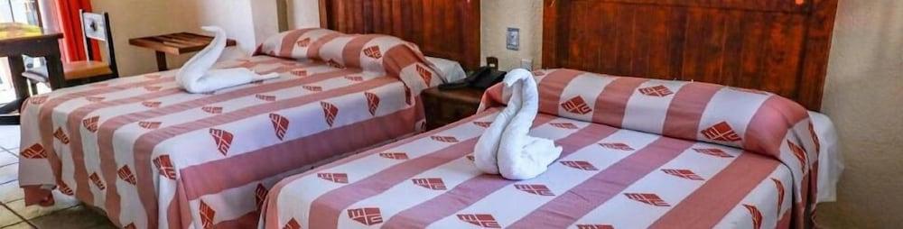 Hotel Hacienda Maria Eugenia 阿卡普尔科 外观 照片