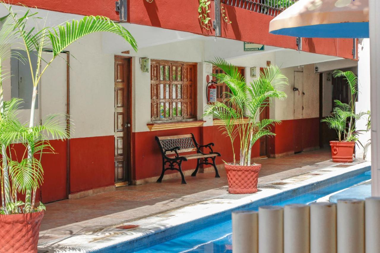 Hotel Hacienda Maria Eugenia 阿卡普尔科 外观 照片