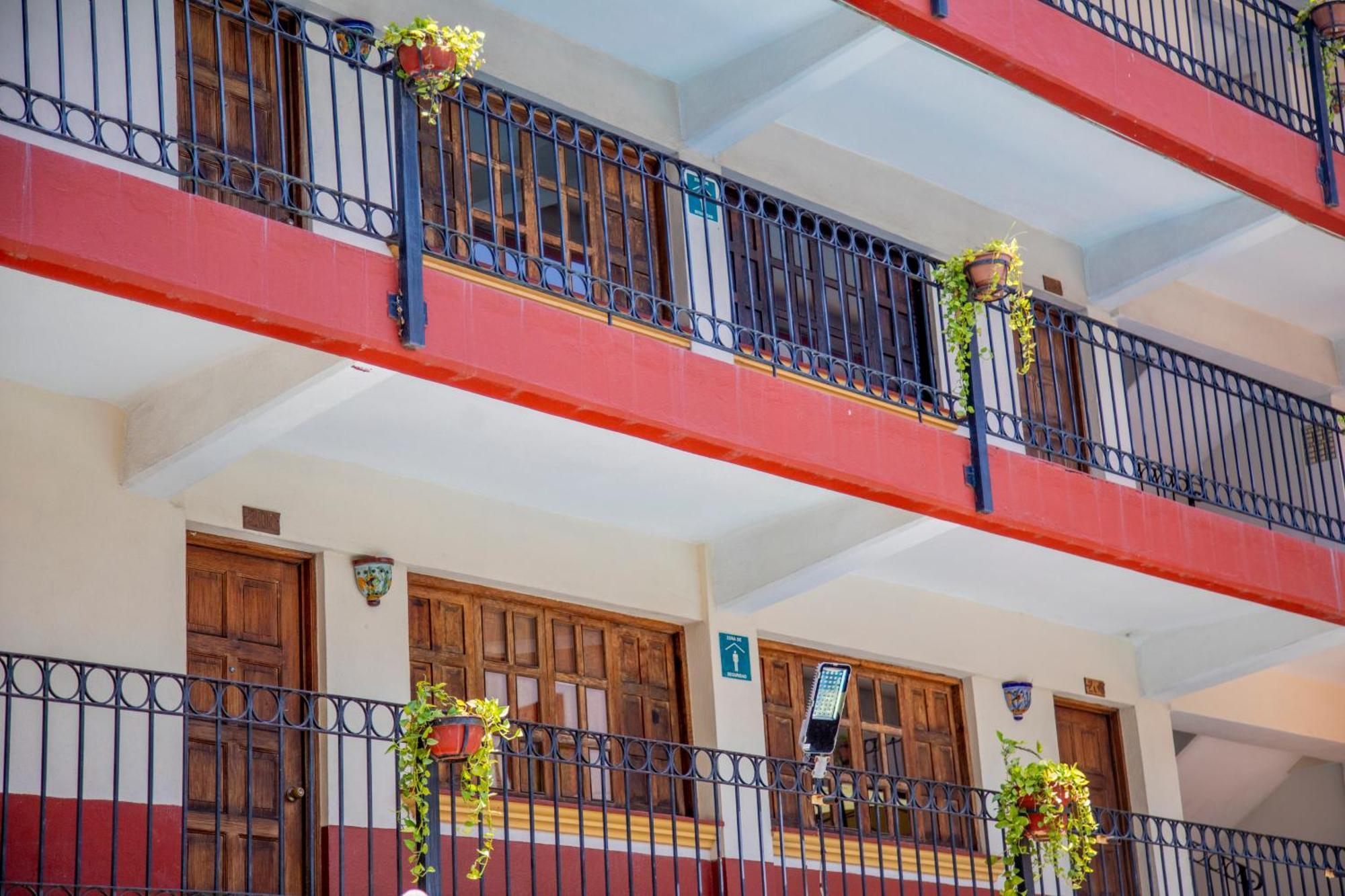 Hotel Hacienda Maria Eugenia 阿卡普尔科 外观 照片